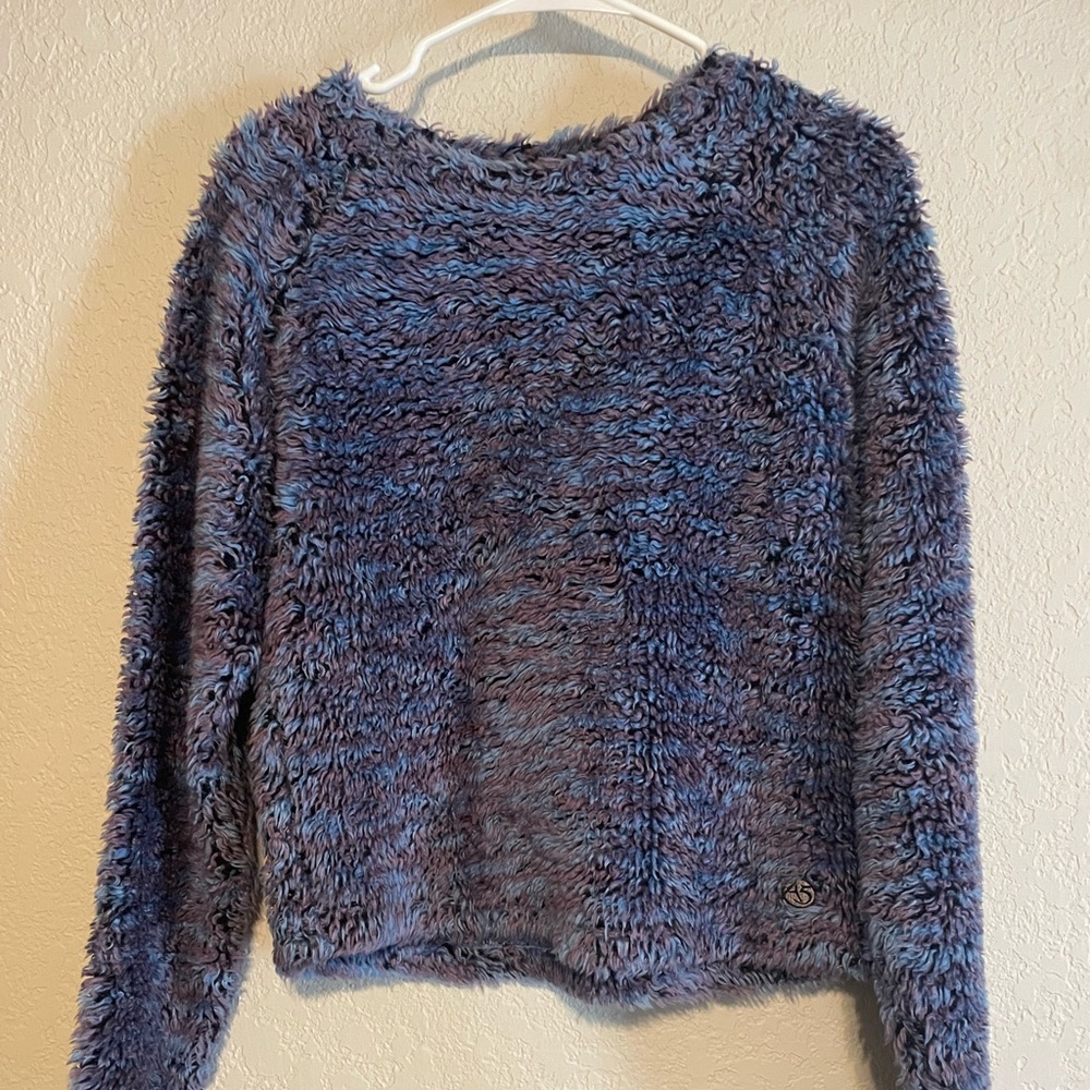 The north face sweater